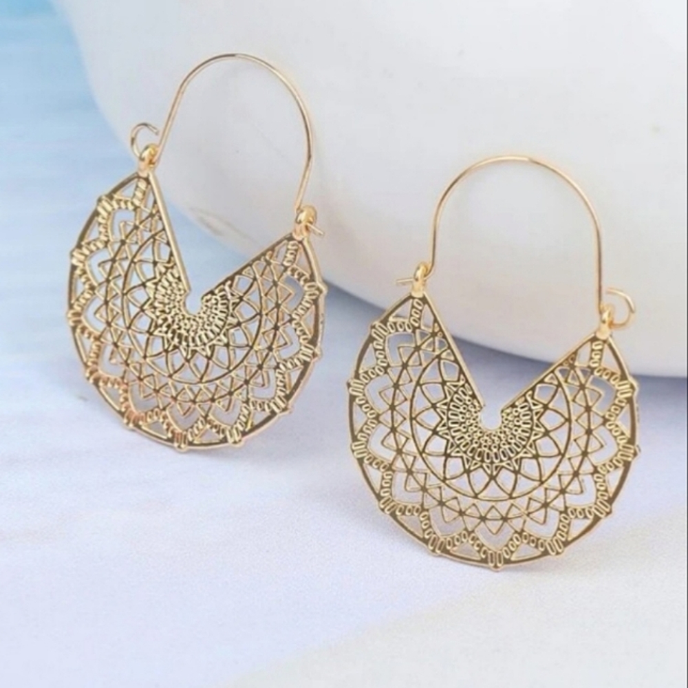 Bohemian Gold Basketweave Filigree Hoop Earrings